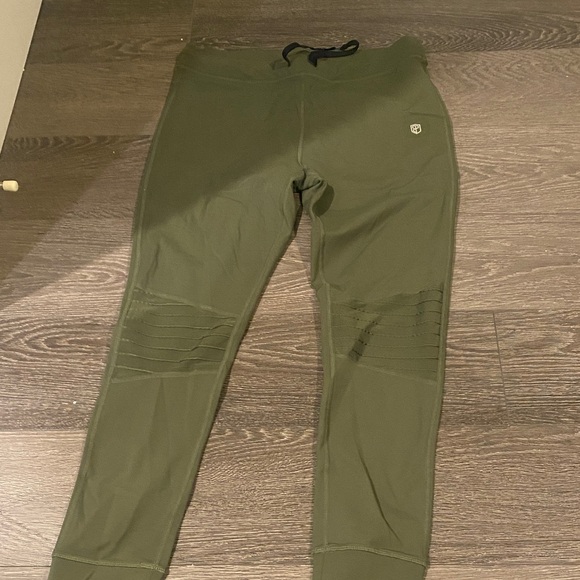 Born Primitive Pants - Born Primitive Olive Green Women’s Leggings